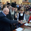 Владика Шумадијски Јован изабрао најлепше украшено ускршње јаје