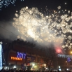 Грађани Јагодине и околних градова дочекали Нову 2017. годину уз раскошан ватромет и Мину Костић